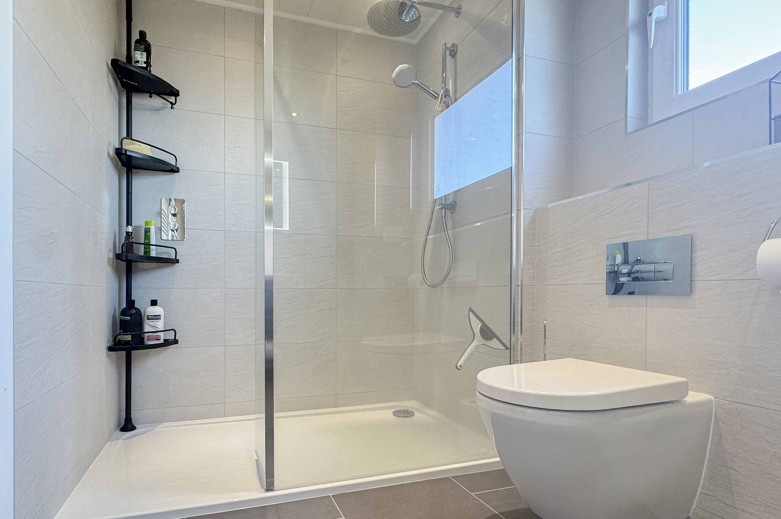 Bathrooms 23 Image